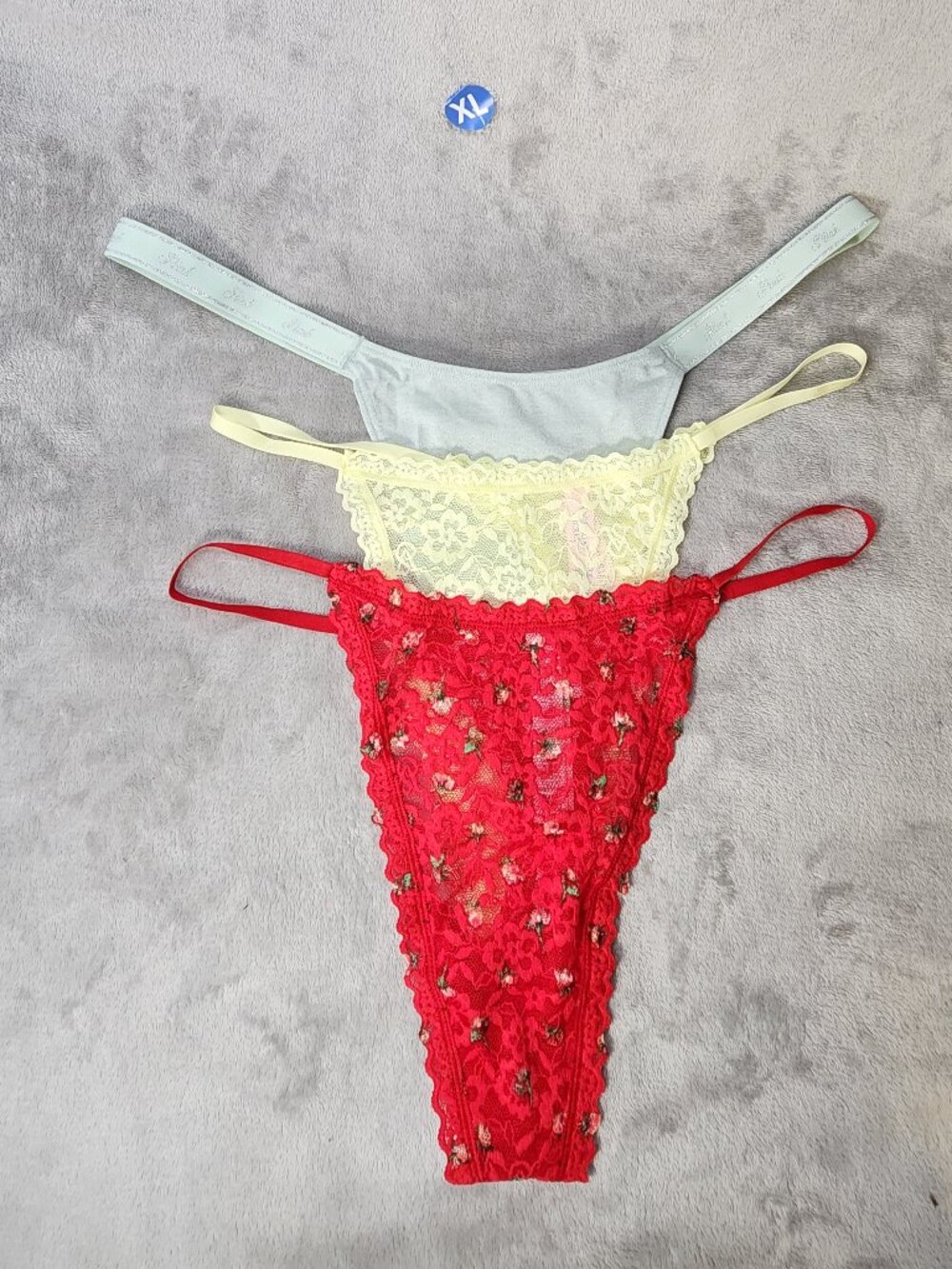 *NWT* BUNDLE of 3 - Victoria's Secret & PINK - XL thongs